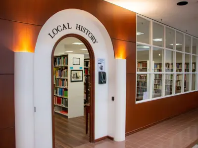 La Retama Central Library