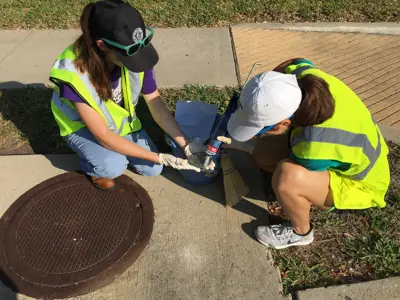 Women Marking Inlets