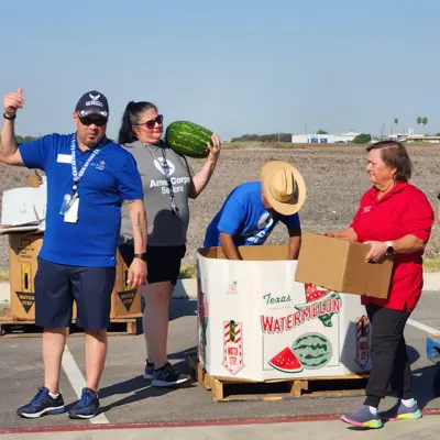 Volunteers delivering food